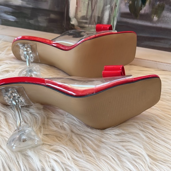 Malernisi Woman Clear Heel Sandal
Bowknot Transparent Metal Size 8 (See … - Picture 11 of 12